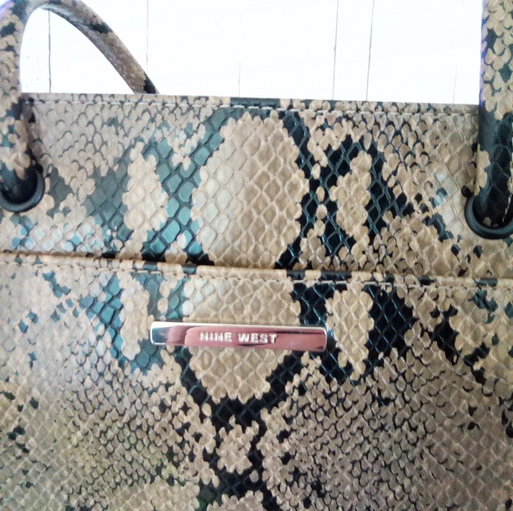 NINE WEST PURSE